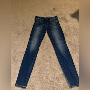 American Eagle Jeans.    Jeggings size US 4 regular